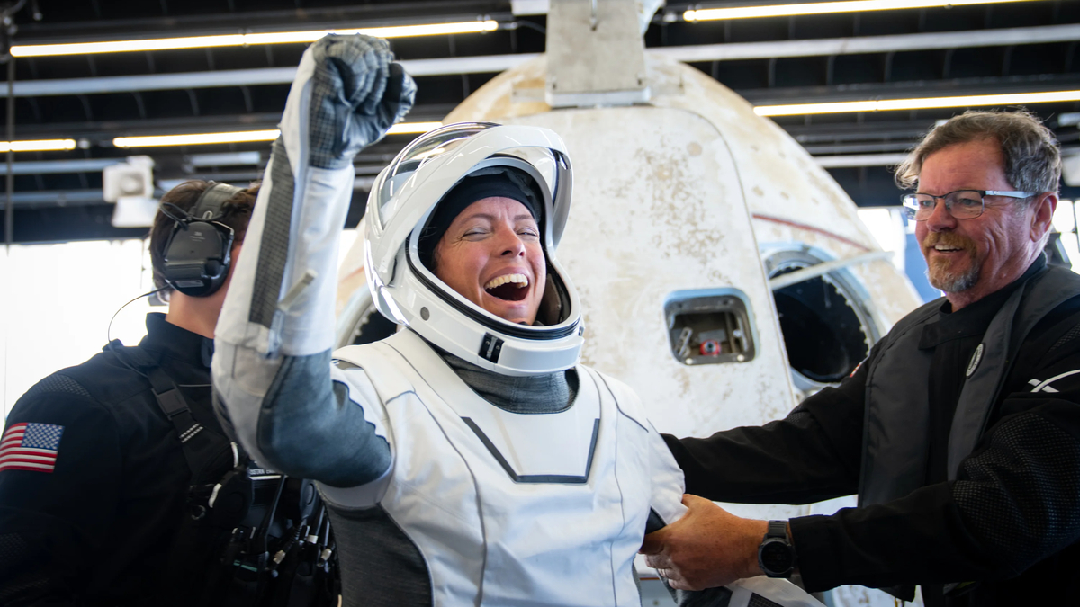FØLG DRØMMEN, MODUM - Vi får besøk av Norges eneste astronaut